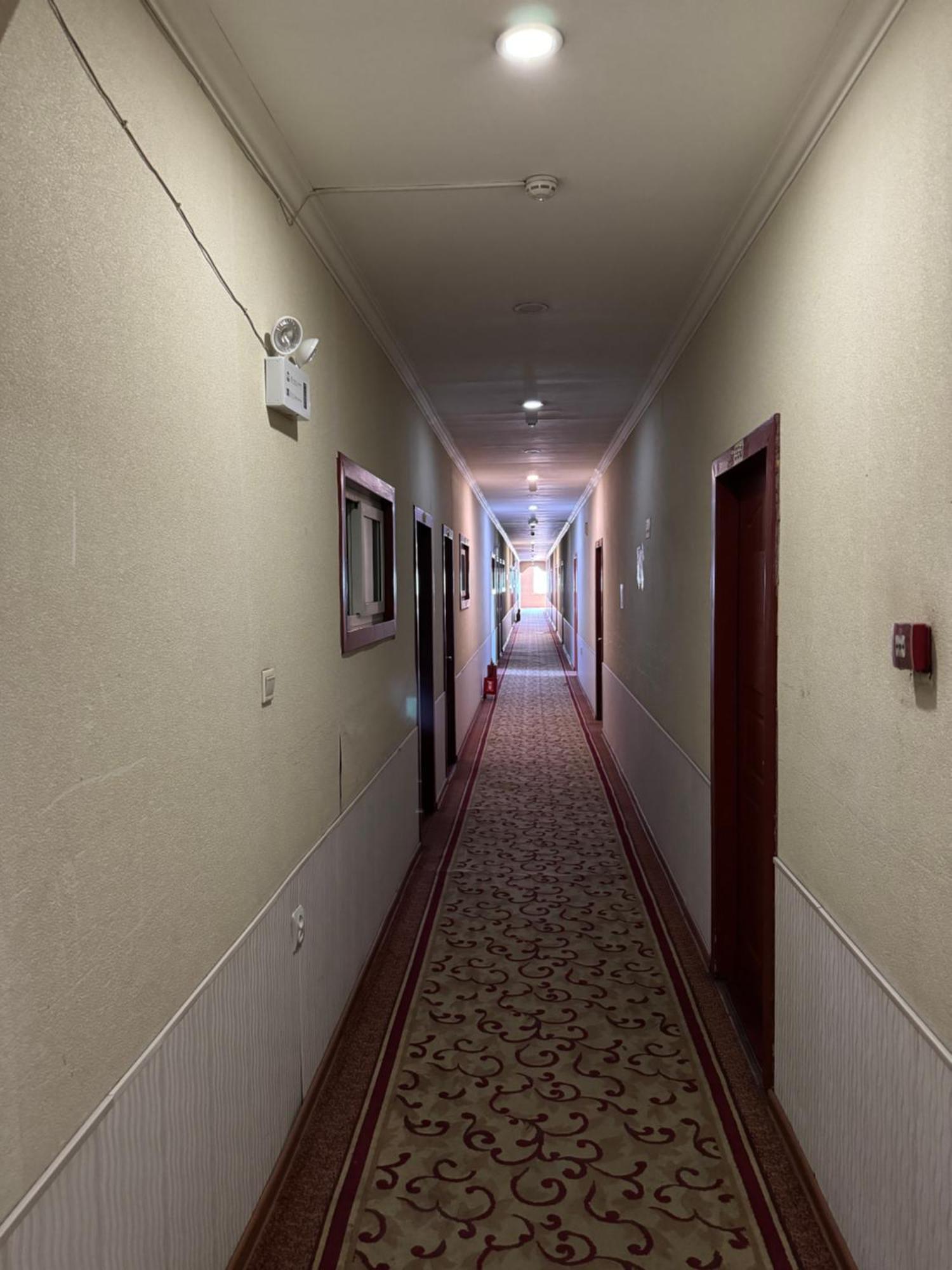 Zolotoi Drakon Hotel Almaty Eksteriør bilde